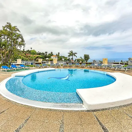 Ocean Views - Private Terrace + Wifi